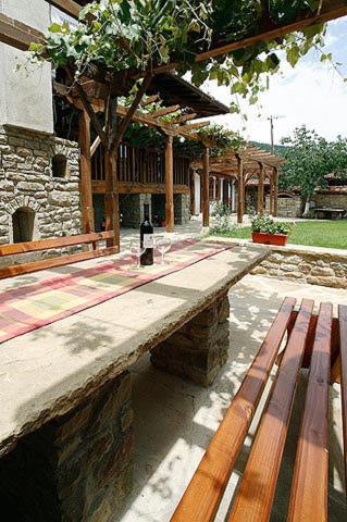 The House With The Vine Guest House Scherawna Exterior foto